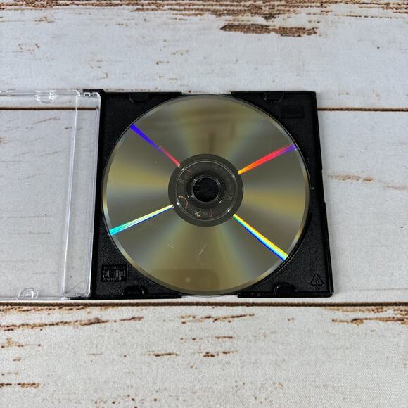 Naruto Shippuden: Ultimate Ninja Storm Revolution Xbox 360 Disc Only - Picture 2 of 2